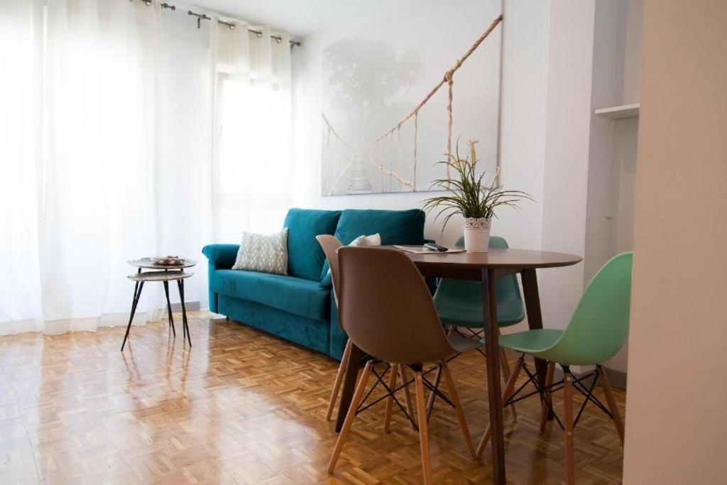 - Solo Adultos Apartament *